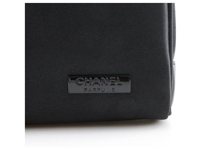 Pochette Chanel Mademoiselle Nylon Nero - vista 6