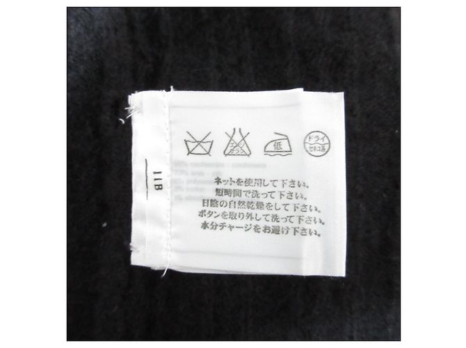Timeless Chanel Kaschmir-Kurzarm-Pullover mit Zopfmuster Schwarz - Ansicht 10