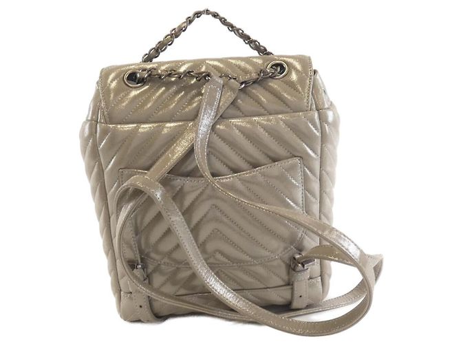 Timeless Chanel Metallic-Kalbsleder-Rucksack Silber - Ansicht 2