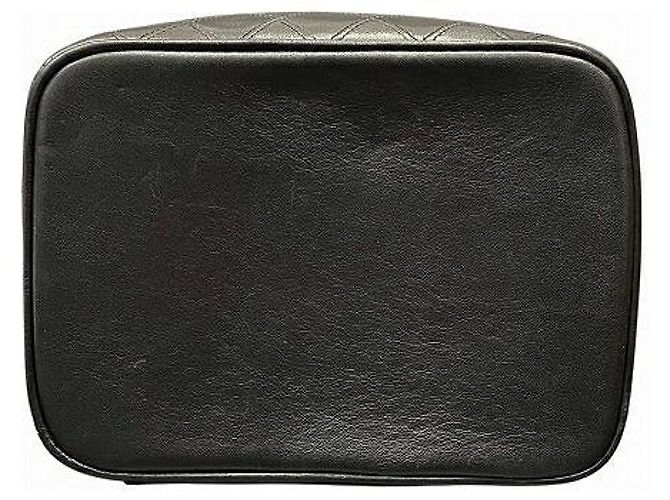 Chanel Bicolore Leather Vanity Case Black - view 3