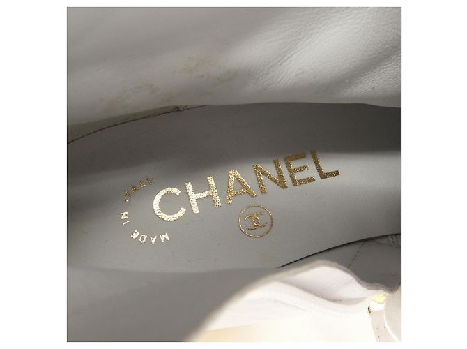 Timeless Stivali Chanel G38428Y55553 in agnello e pelle vernice Nero - vista 7