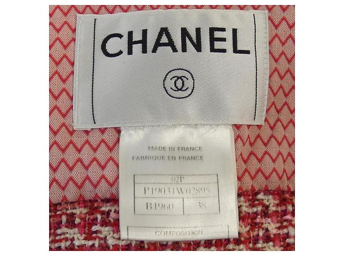 Timeless Chaqueta Vintage Chanel P19031W02895 Roja - vista 4