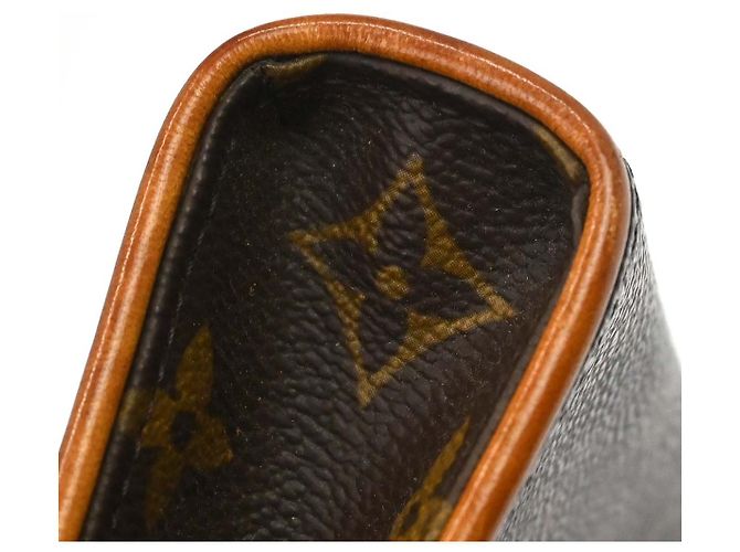 Louis Vuitton Florentine Waist Monogram Canvas medium Marrone - vista 7