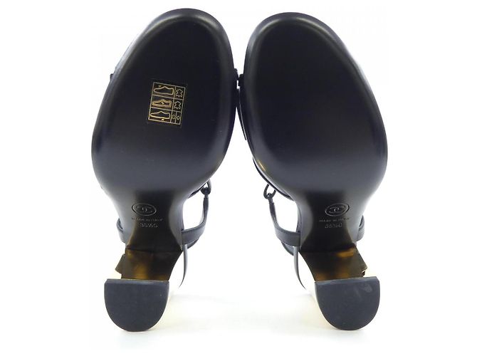 Timeless Sandali Chanel in agnello Nero - vista 4
