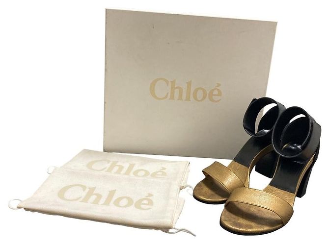 Chloé Sandali in pelle Chloe Nero D'oro Bronzo - vista 9