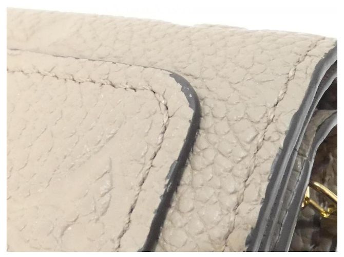 Cartera Claire Monogram Empreinte Louis Vuitton Gris - vista 5