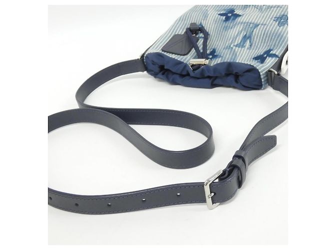 Sac Messenger Louis Vuitton Monogram Aquarelle Bleu - vue 7
