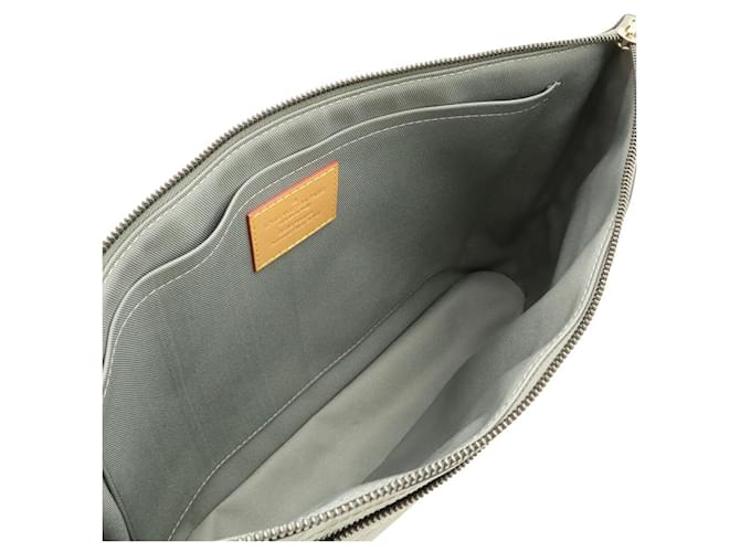 Clutch Louis Vuitton Monogram Titanium Marrone - vista 5