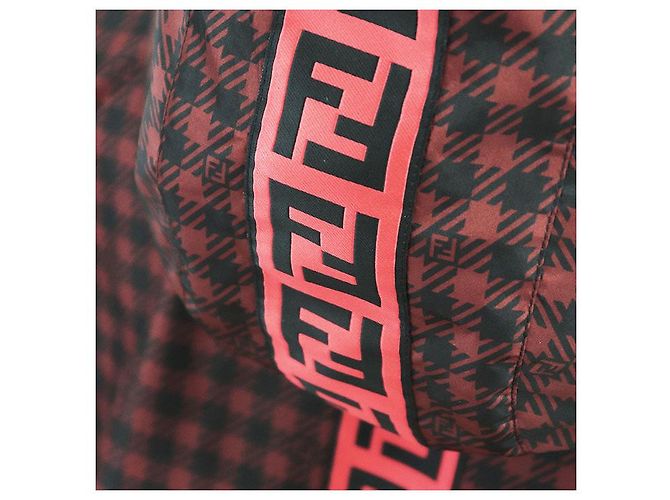 Gabardina de nailon reversible Fendi Roja - vista 8