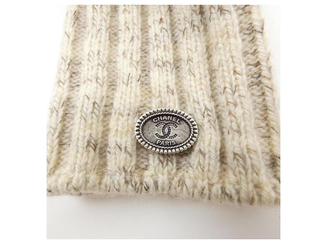 Timeless Chanel P55374K07254 Armwärmer aus Kaschmir Beige - Ansicht 5