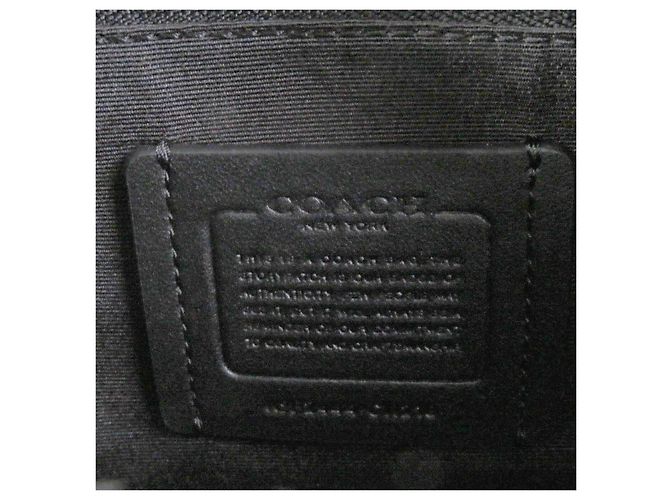 COACH Warner Cross Sling Borsa a tracolla in pelle granulata raffinata Marrone - vista 13