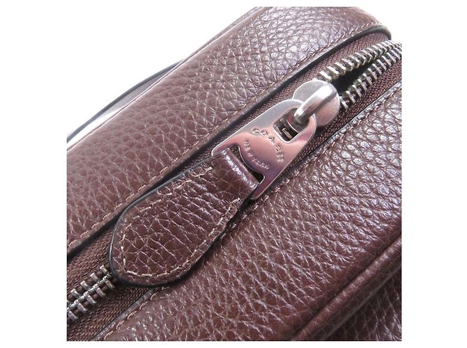 COACH Warner Cross Sling Borsa a tracolla in pelle granulata raffinata Marrone - vista 9