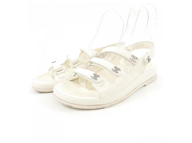 Timeless Sandali Chanel in agnello Bianco - vista 3