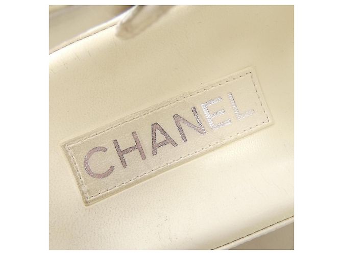 Timeless Sandali Chanel in agnello Bianco - vista 6
