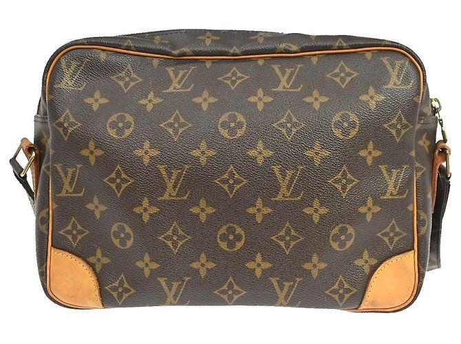 Louis Vuitton Nil Messenger Monogram Canvas 28 Marrone - vista 2