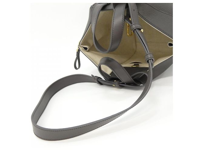 Loewe Hammock Compact Schultertasche Anthrazitgrau - Ansicht 6