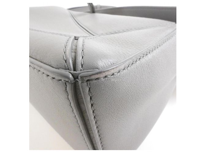 Loewe Puzzle Small Handtasche aus grauem Leder Braun - Ansicht 3