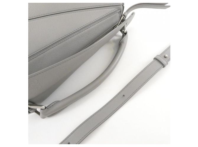 Loewe Puzzle Small Handtasche aus grauem Leder Braun - Ansicht 5