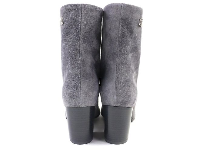 Timeless Stivaletti in scamosciato Chanel COCO Mark Marrone - vista 6