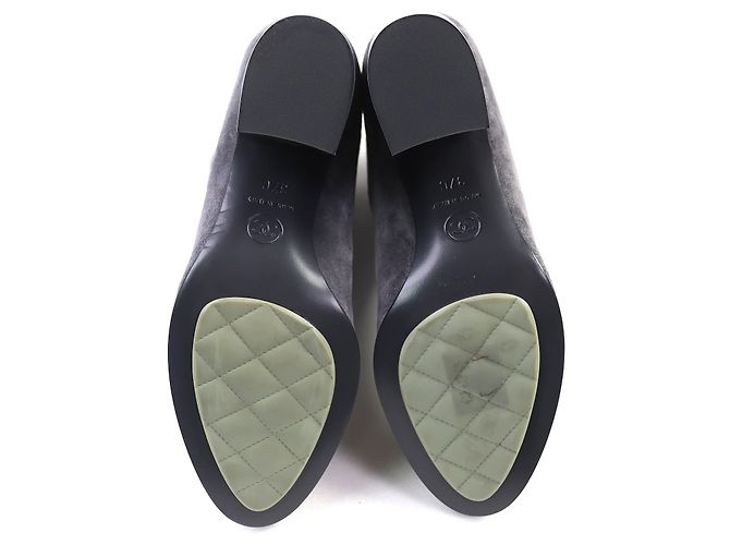 Timeless Stivaletti in scamosciato Chanel COCO Mark Marrone - vista 8
