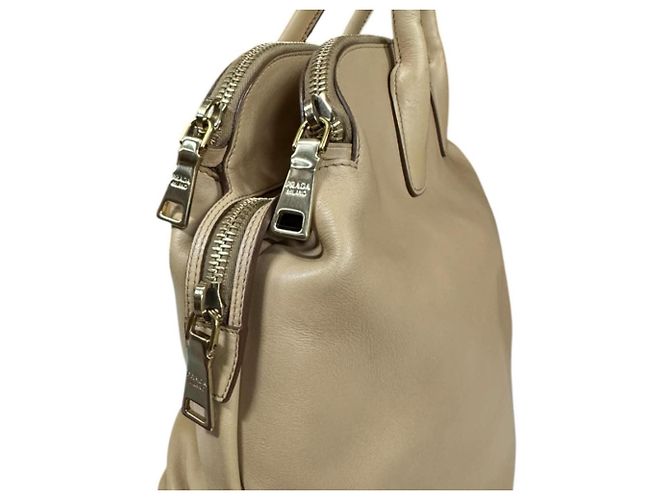 Borsa a mano in pelle beige Prada - vista 16
