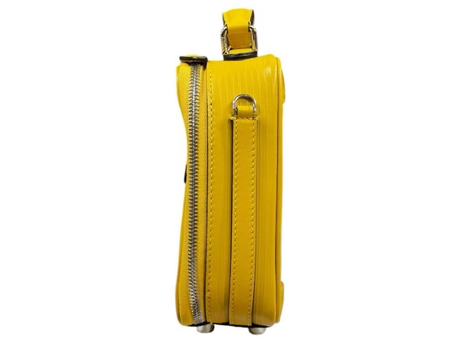 Mini borsa a tracolla Fendi Travel Giallo - vista 5