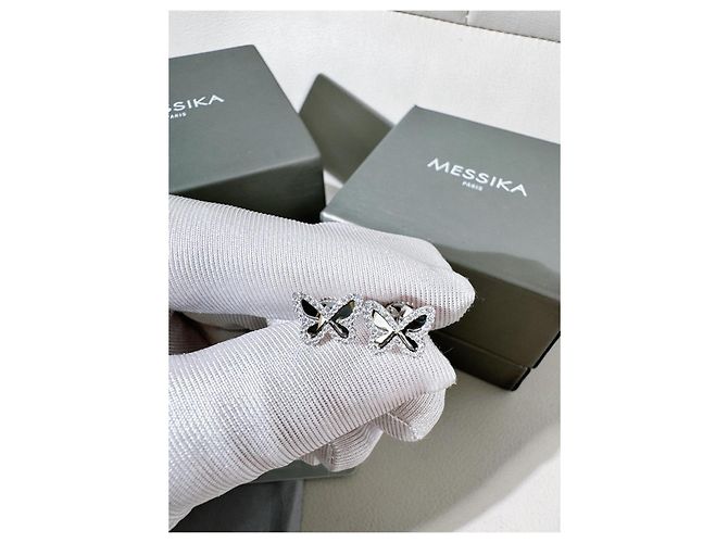 Orecchini Messika Butterfly Fly in Platino e Diamanti Argento - vista 5