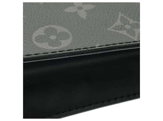 Borsa Louis Vuitton Monogram Eclipse Pochette Voyage MM M61692 Nero - vista 5