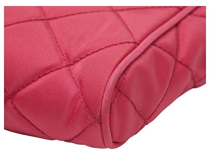 Sac bandoulière à chaîne matelassé Prada Tessuto Impunto Rose - vue 4