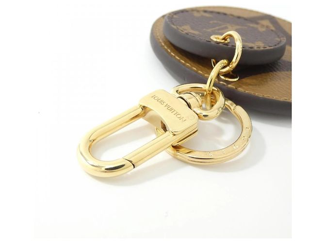 Louis Vuitton Monogram Porte Clés Illustré Chaveiro Marrom - vista 4
