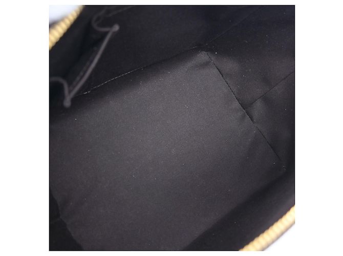 Borsa Louis Vuitton Bellevue Monogram Vernis PM Porpora - vista 3