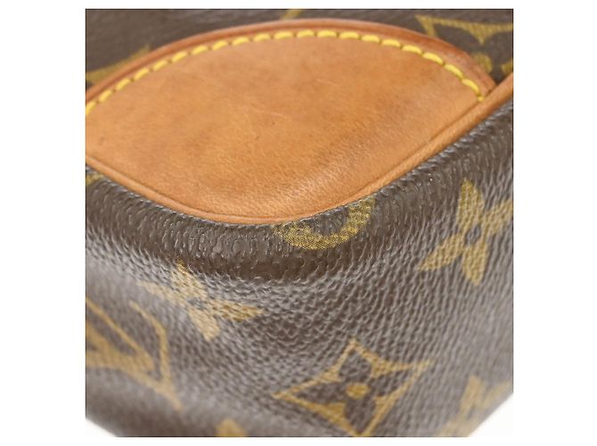 Louis Vuitton Trocadero Monogram Canvas 27 Marrone - vista 7