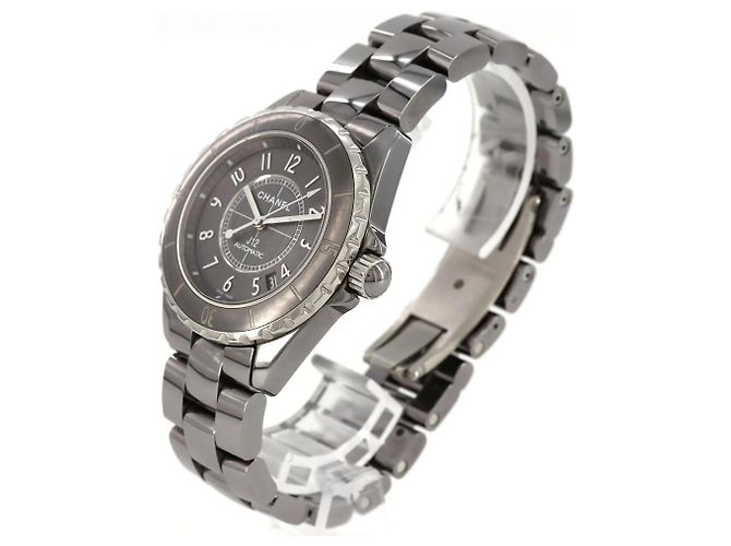 Chanel J12 Chromatic 38mm H2979 Ceramic Automatic Watch - view 2