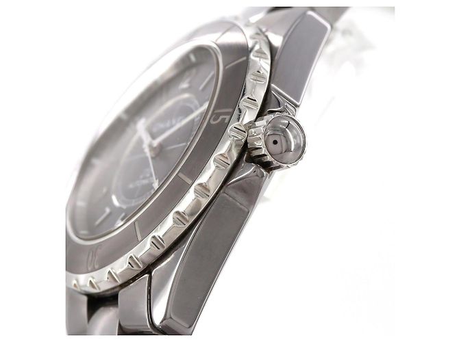 Chanel J12 Chromatic 38mm H2979 Ceramic Automatic Watch - view 3