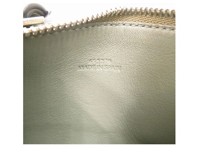 Cartera cuadrada Anagram Loewe en Khaki Caqui - vista 9