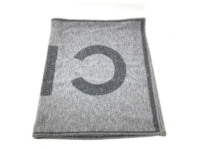Sciarpa Chanel 19K Logo Large Stole Blanket Scarf Marrone - vista 12