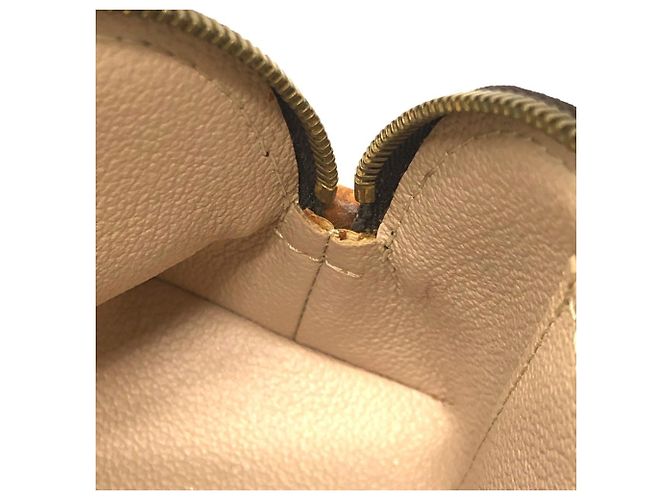Louis Vuitton Monogram Canvas Pouch Braun - vista 15
