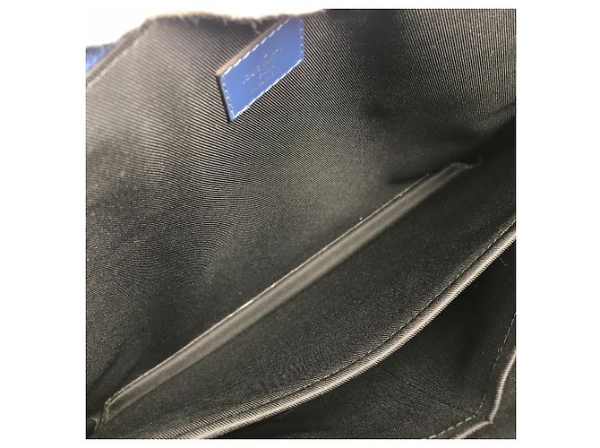 Borsa Louis Vuitton Epi Oliver Blu - vista 7