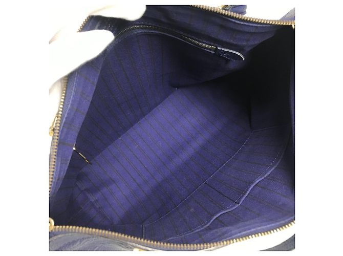 Borsa Tote Louis Vuitton Monogram Empreinte Bastille MM Porpora - vista 13