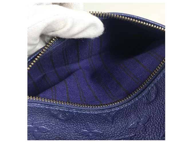 Borsa Tote Louis Vuitton Monogram Empreinte Bastille MM Porpora - vista 16
