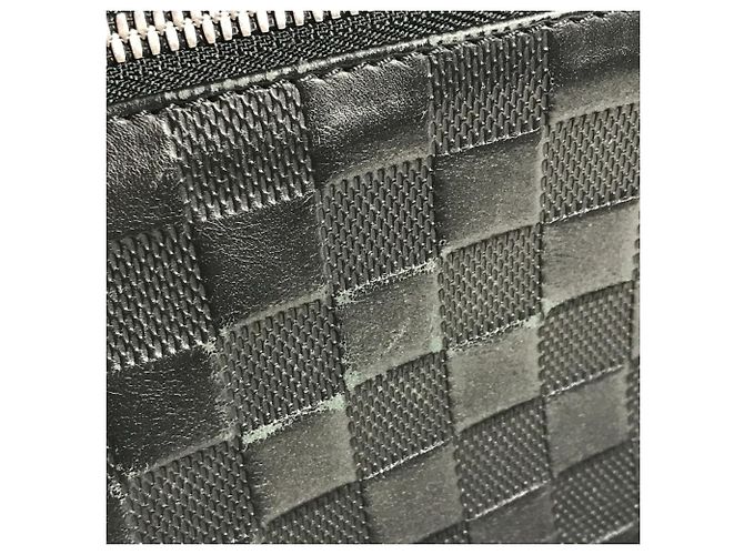 Borsa a tracolla Louis Vuitton Damier Infini District PM Flap Nero - vista 17