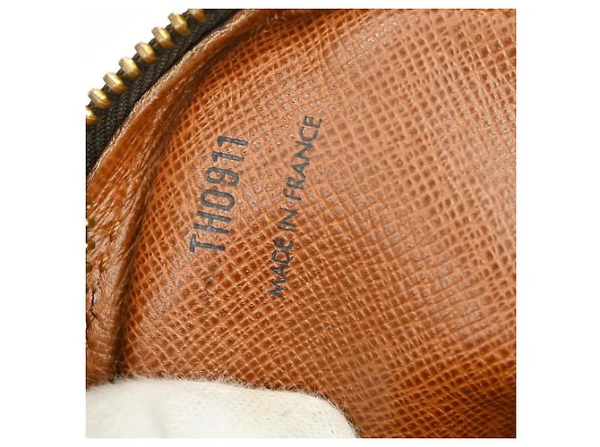 Borsa Louis Vuitton Pochette Marly Bandouliere in Canvas Monogram medium Marrone - vista 4