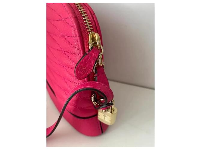 Sandro Bolsa Transversal Rosa em Couro Acolchoado - vista 5