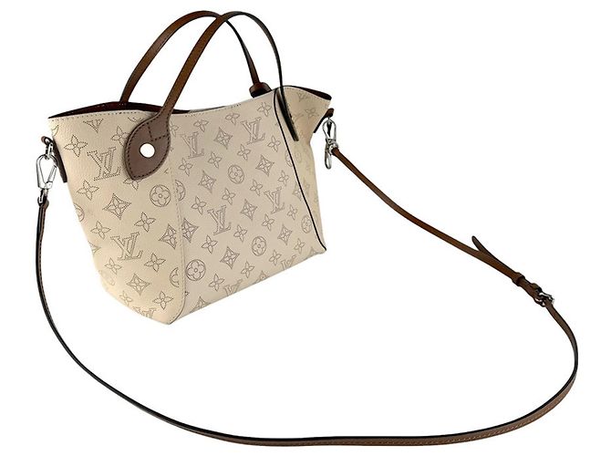 Borsa Louis Vuitton Monogram Mahina Hina PM Blume Beige - vista 11