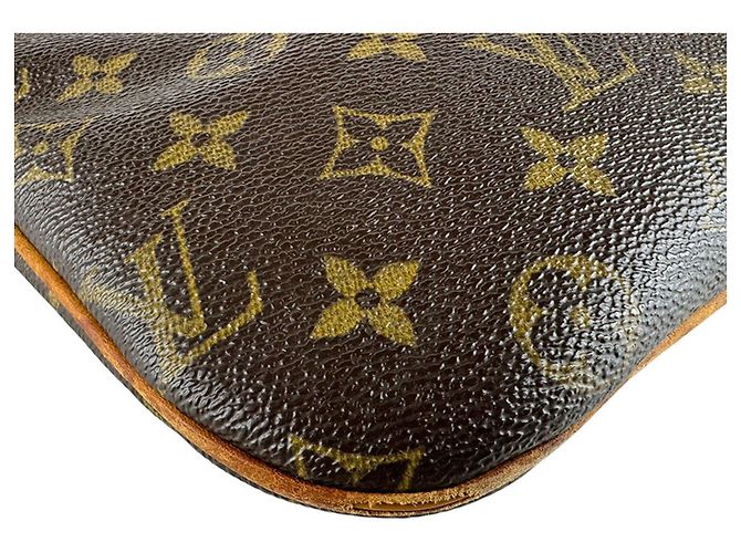 Borsa a tracolla Louis Vuitton Monogram Pochette Marrone Monogramma - vista 8