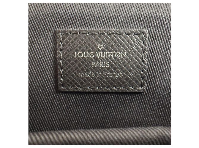 Valigetta Louis Vuitton Anton Nero - vista 12