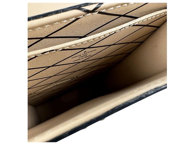 Borsa a tracolla in pelle Epi Louis Vuitton Nero - vista 5