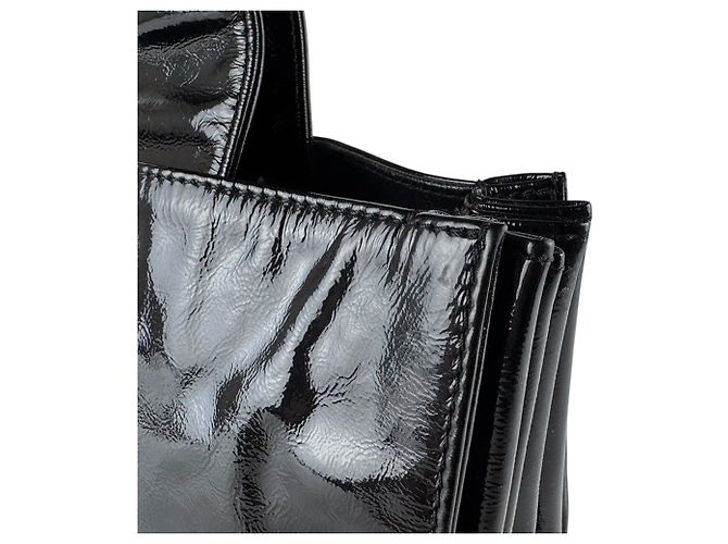 Borsa Chanel 2.55 in vernice nera Nero - vista 6