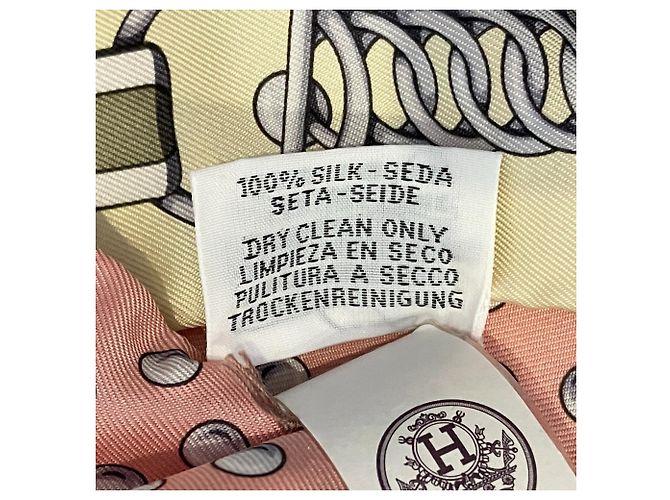 Hermès Hermes Grand Tralala Seidentuch Twilly Pink Beige - Ansicht 11