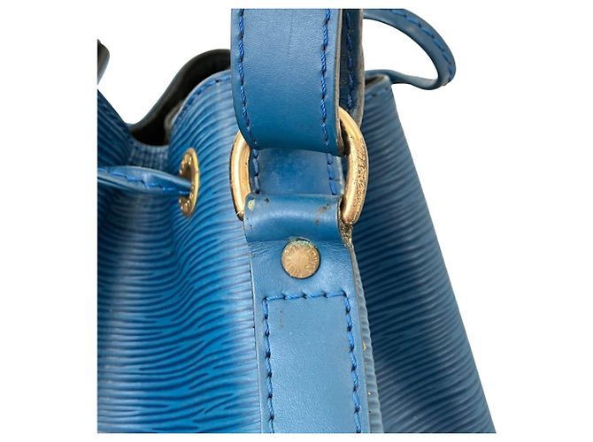 Noe Borsa a tracolla Petit Noé in pelle Epi Louis Vuitton Blu - vista 11